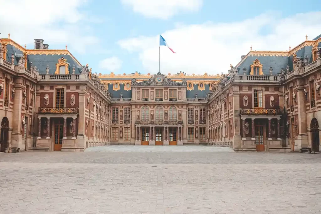VERSAILLES PALACE - TOURS IN PARIS