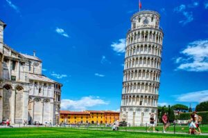 Read more about the article What to Do in Pisa? Top City Attractions!